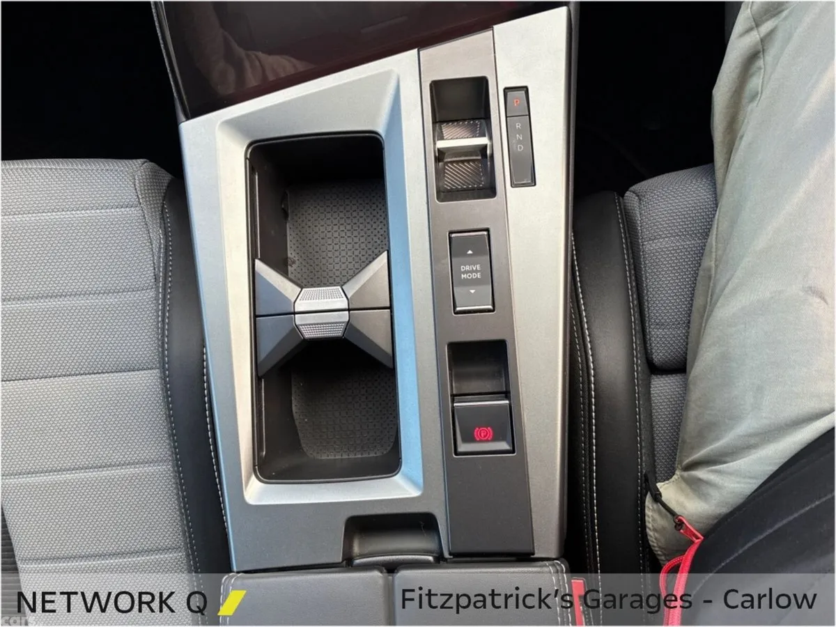 Opel Grandland SUV, Electric, 2025, Brown