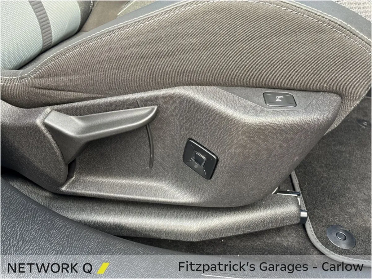 Opel Grandland SUV, Electric, 2025, Brown