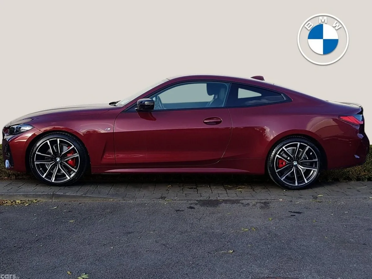 BMW 4-Series Coupe, Diesel, 2023, Red