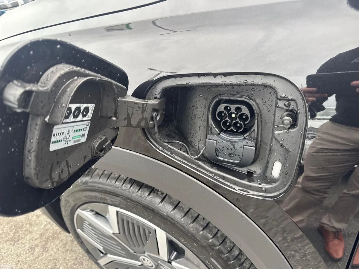 Skoda Kodiaq SUV, Petrol Plug-in Hybrid, 2027, 