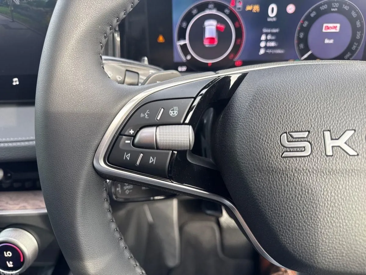 Skoda Superb Estate, Diesel, 2027, Silver