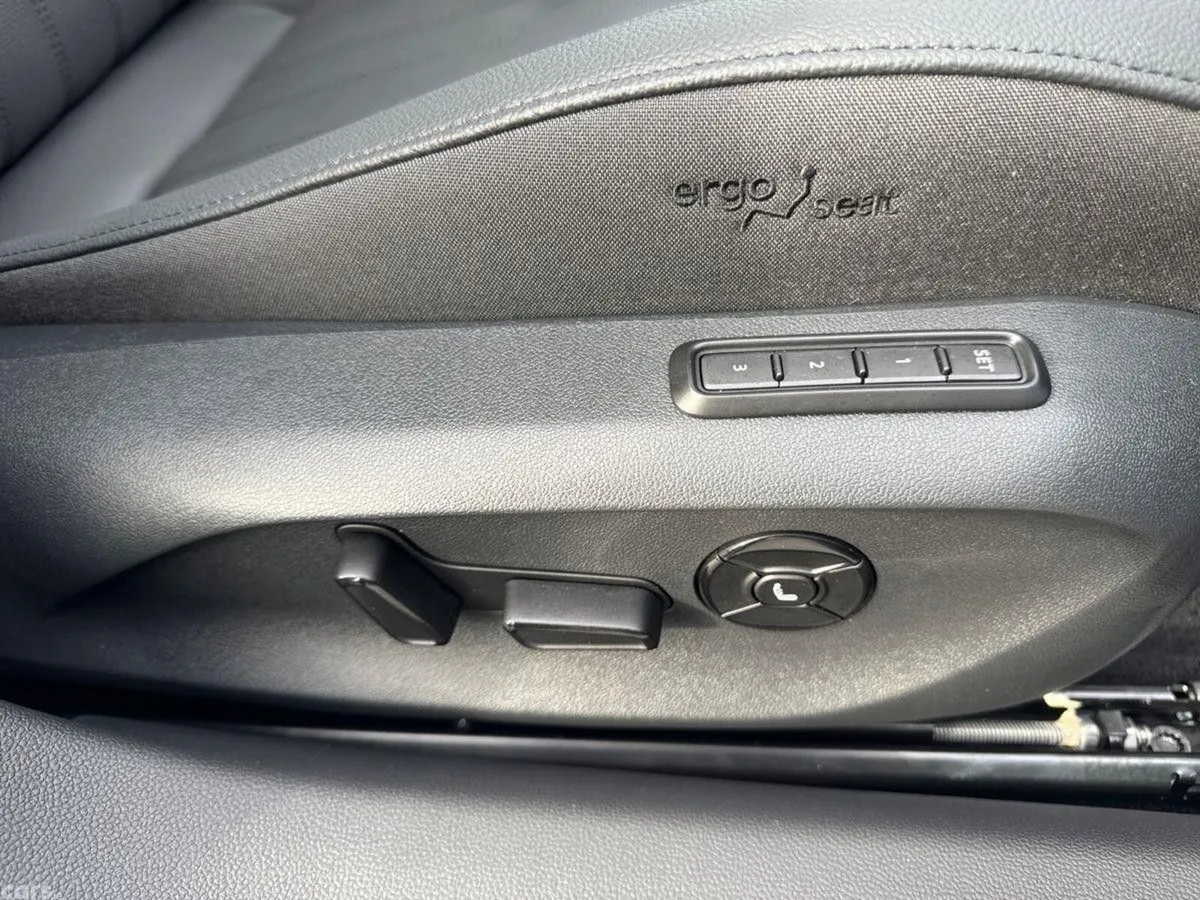Skoda Superb Estate, Diesel, 2027, Silver