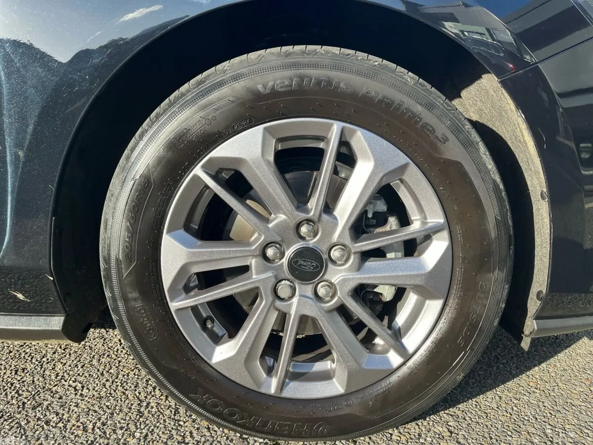 Ford Focus Hatchback, Diesel, 2023, Black