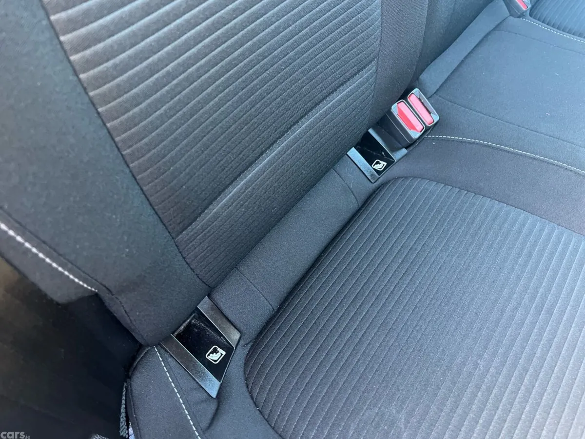 Ford Focus Hatchback, Diesel, 2023, Black