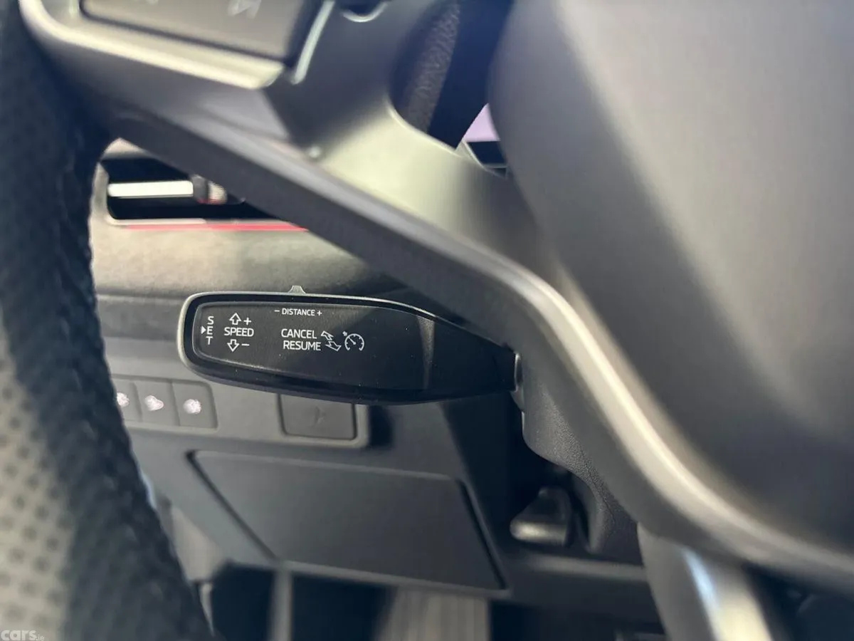 Skoda Peaq SUV, Electric, 2027, Grey