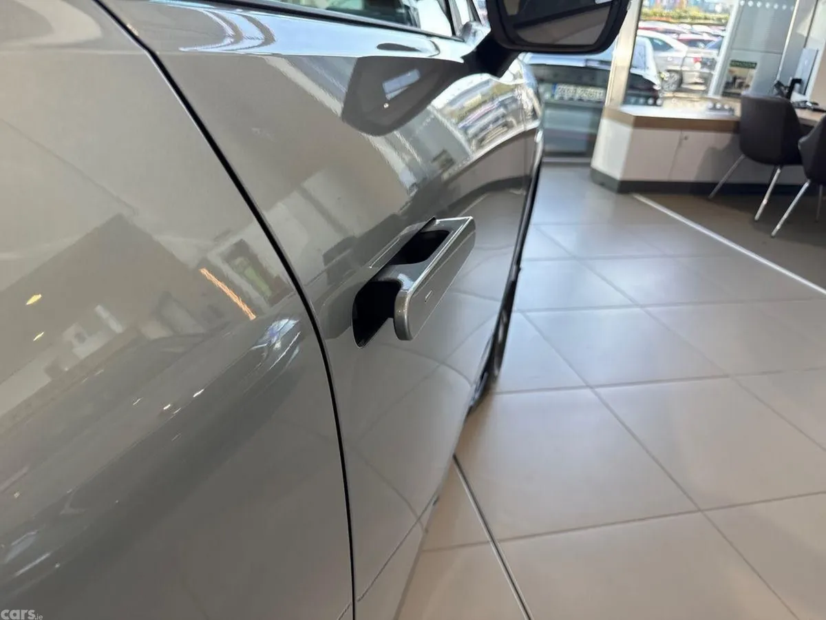 Skoda Peaq SUV, Electric, 2027, Grey