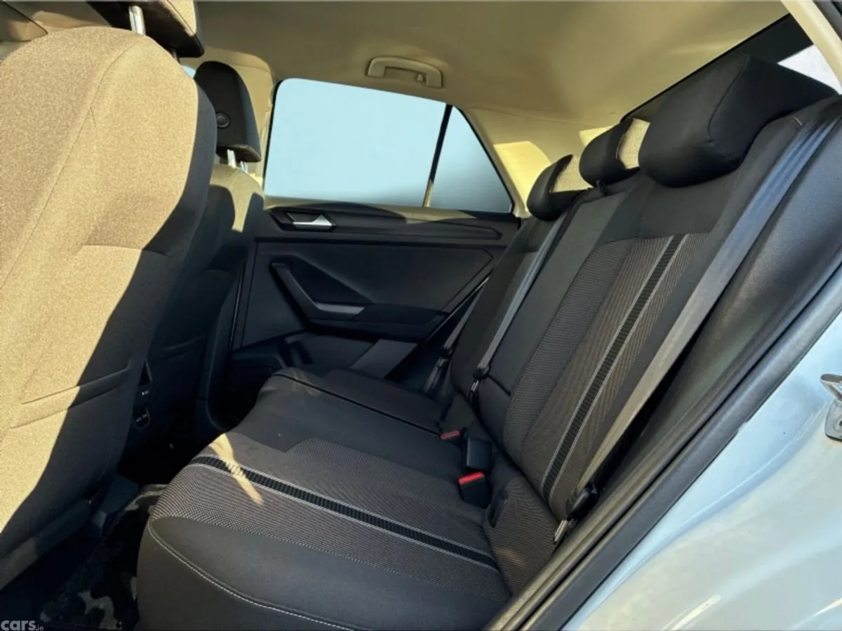 Volkswagen T-Roc SUV, Diesel, 2021, White