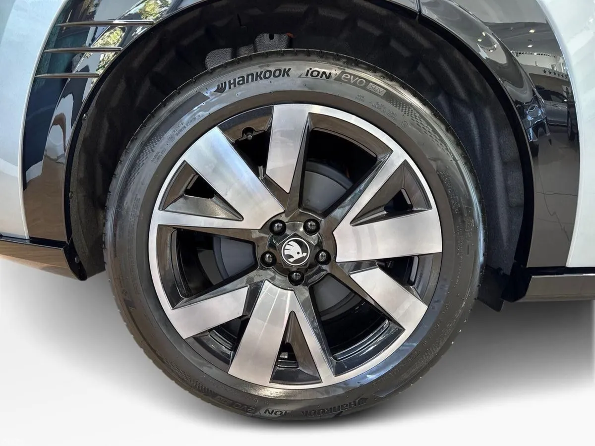 Skoda Peaq SUV, Electric, 2027, Grey