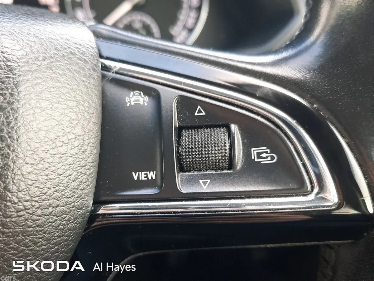Skoda Superb Saloon, Diesel, 2020, Green