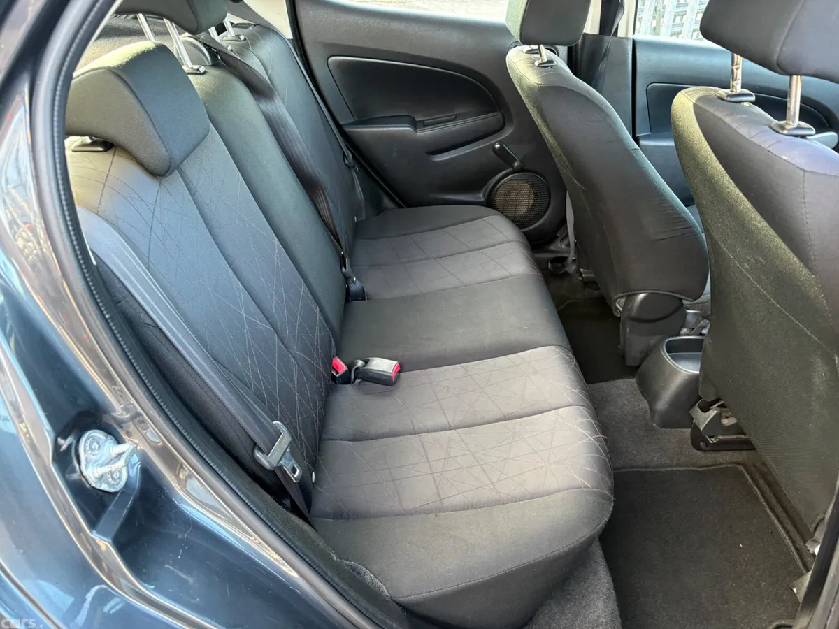 Mazda Mazda2 Hatchback, Petrol, 2015, Grey
