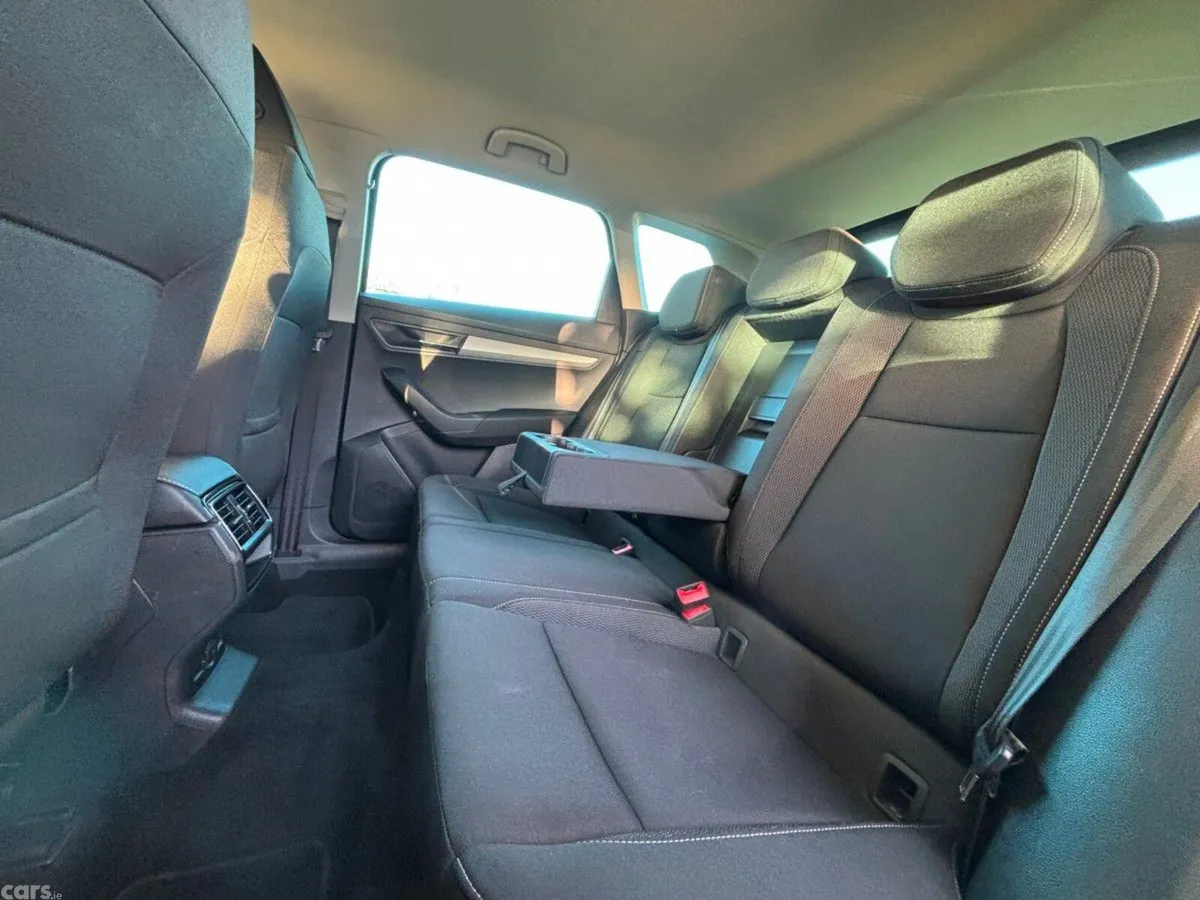 Skoda Karoq Estate, Petrol, 2024, Grey