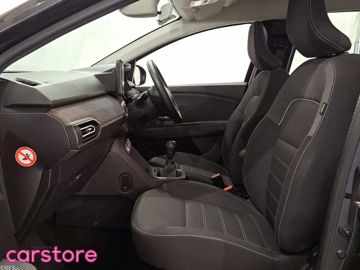 Dacia Jogger MPV, Petrol, 2023, Black