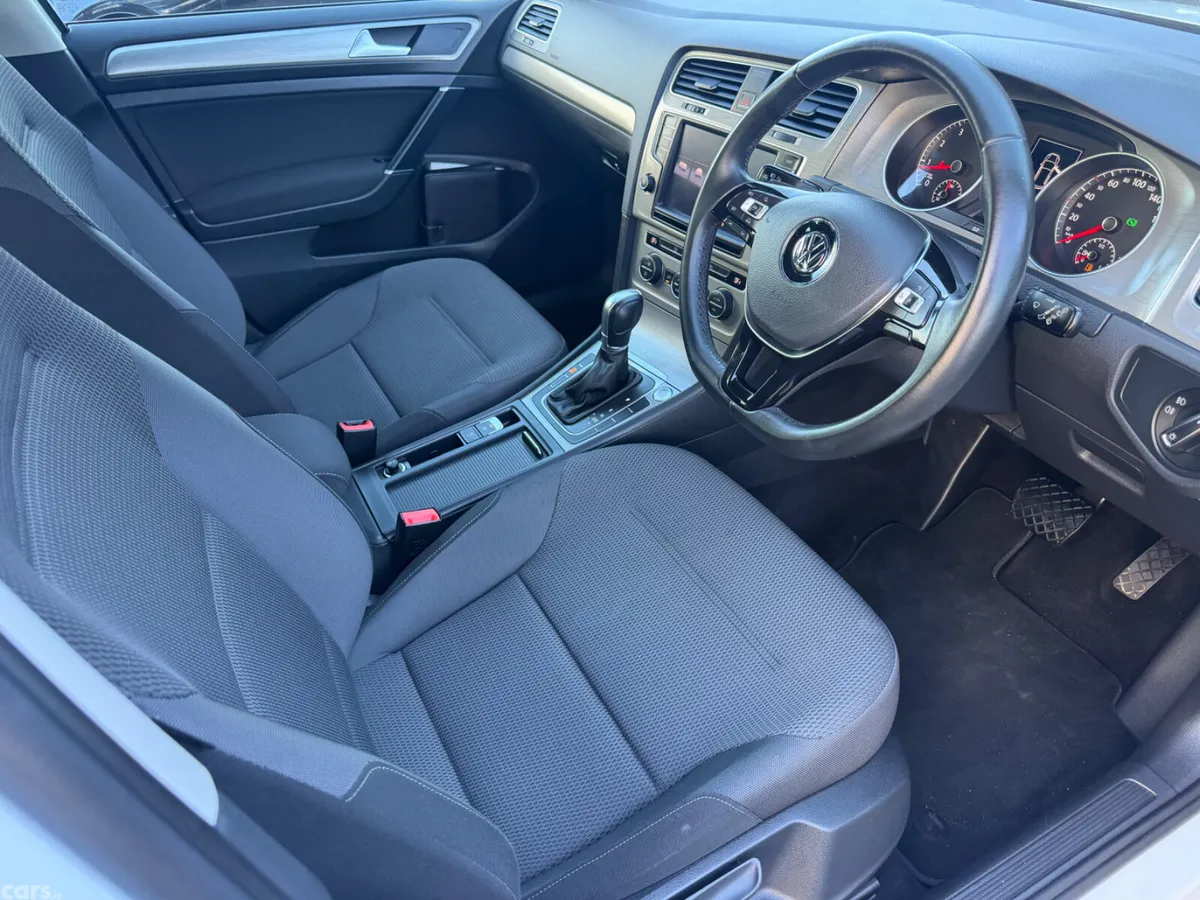 Volkswagen Golf Hatchback, Petrol, 2016, White