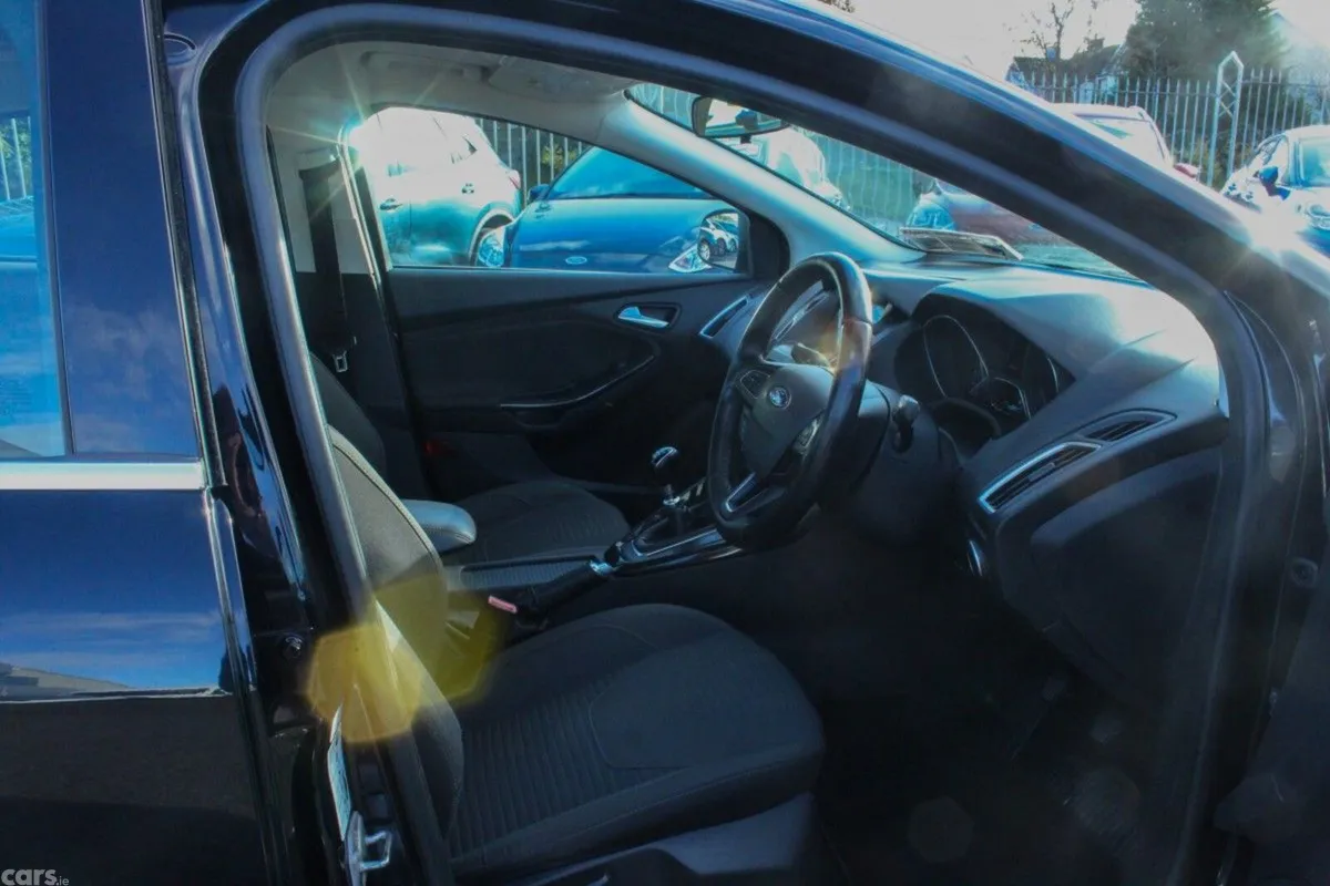 Ford Focus Saloon, Diesel, 2018, Black