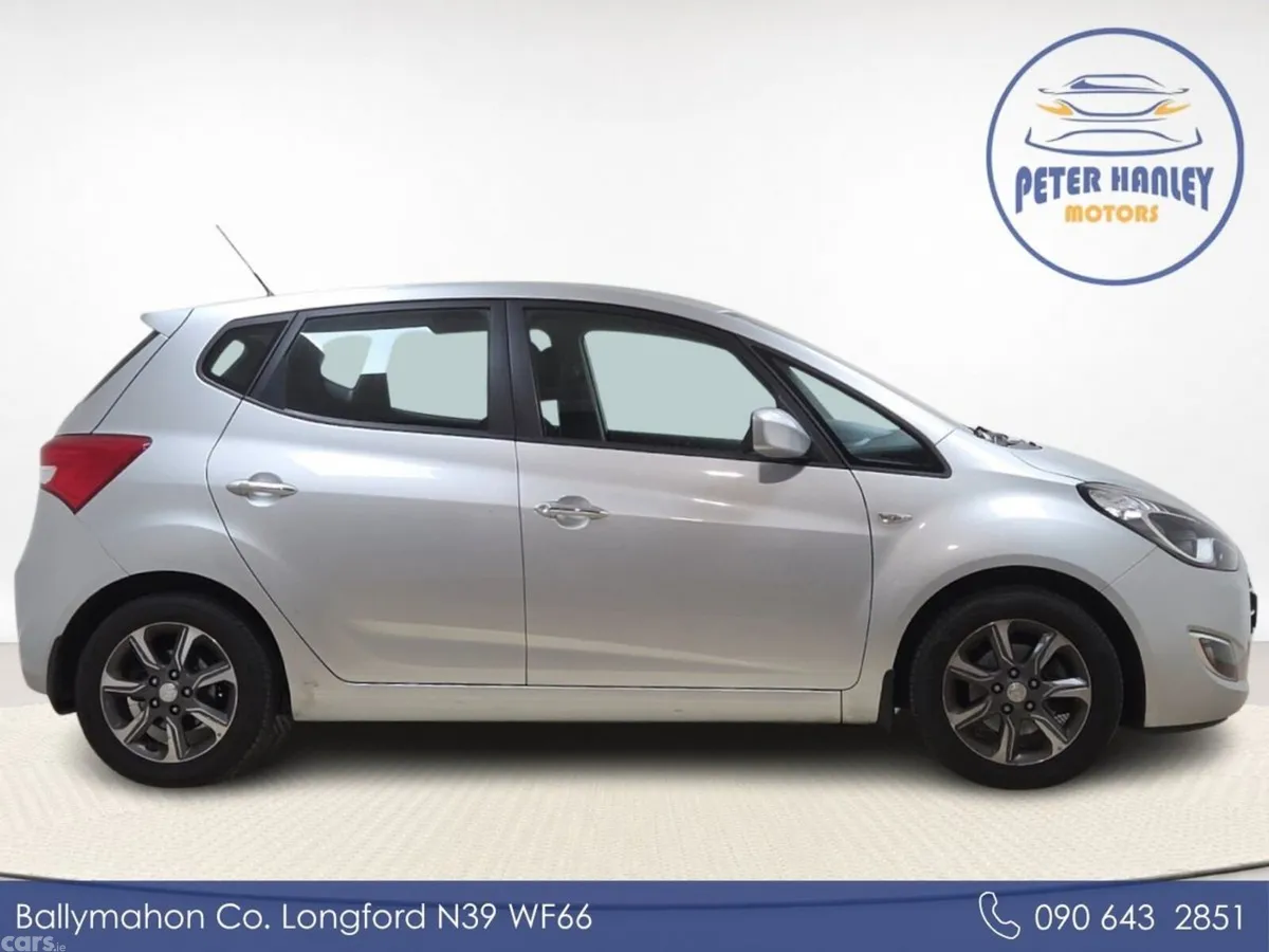 Hyundai ix20 MPV, Petrol, 2019, Grey