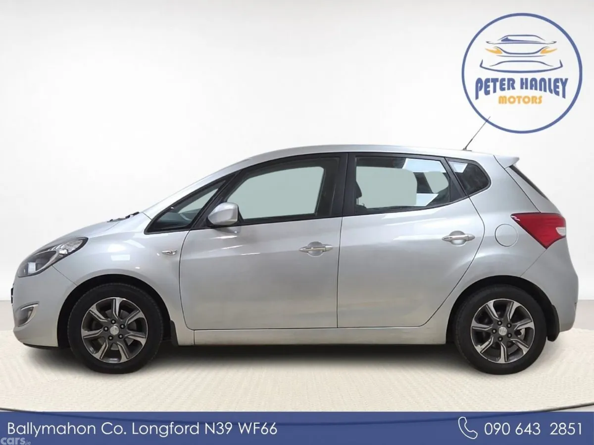 Hyundai ix20 MPV, Petrol, 2019, Grey