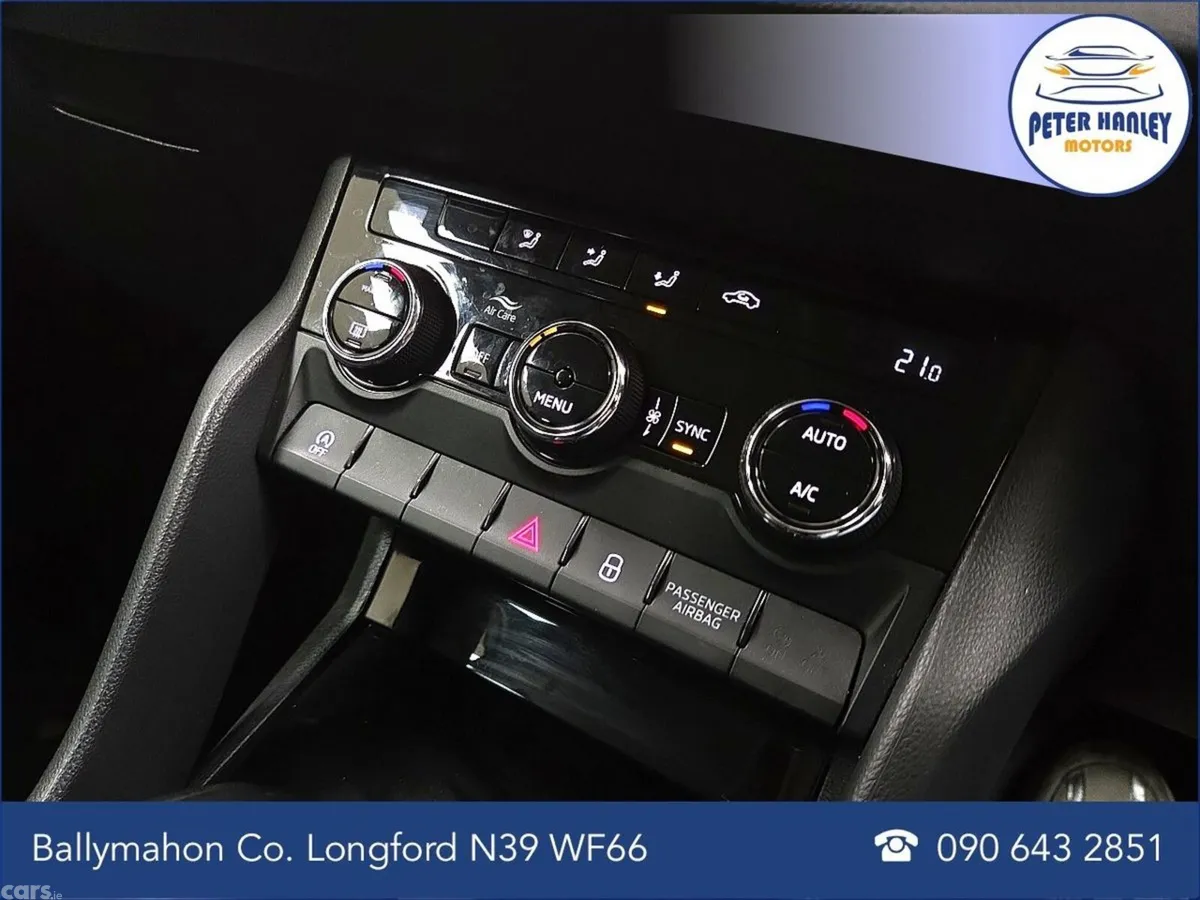 Skoda Karoq SUV, Diesel, 2023, Grey