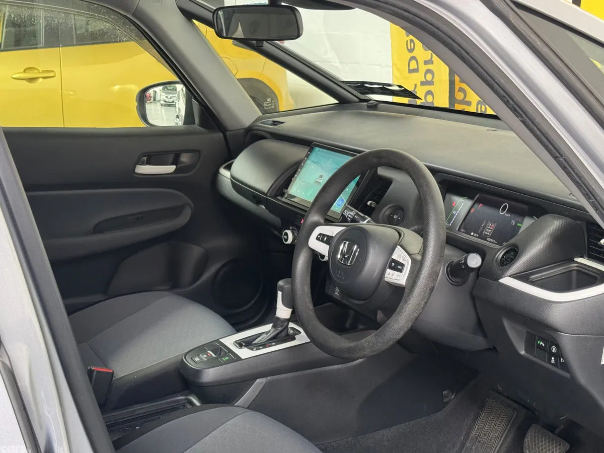 Honda Fit Hatchback, Petrol Hybrid, 2021, Silver