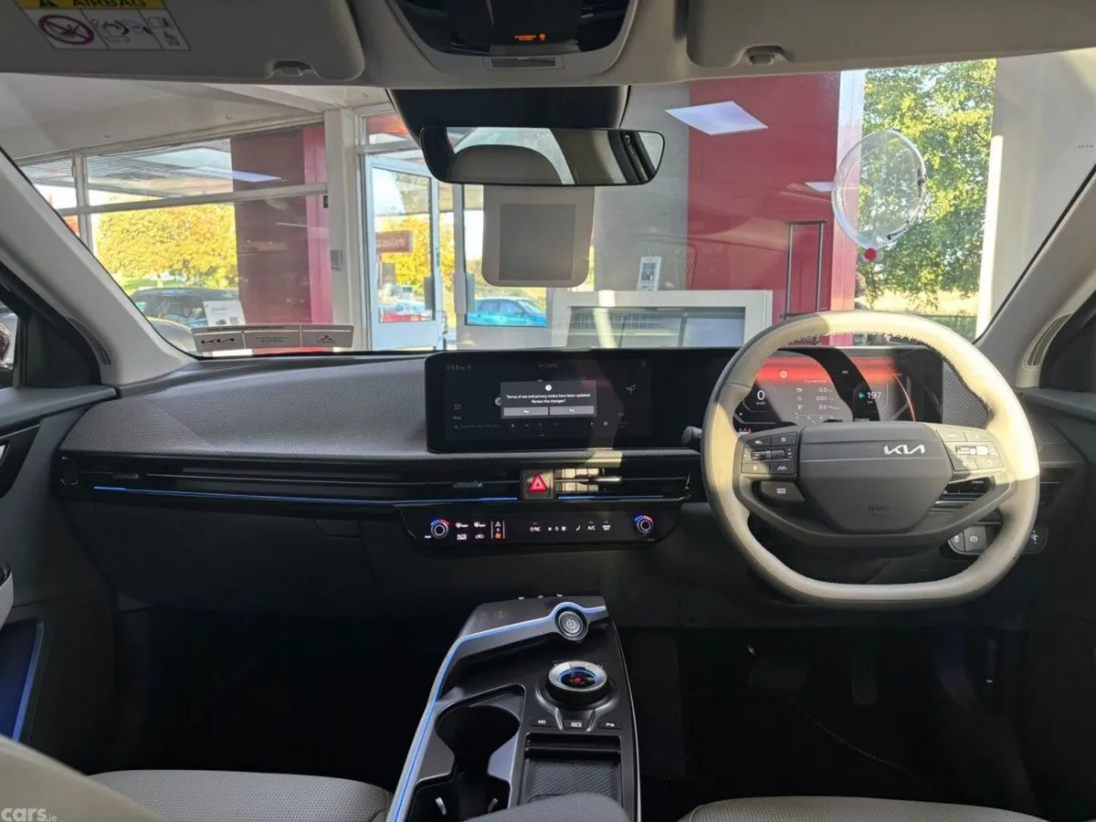 Kia EV6 MPV, Electric, 2026, Black