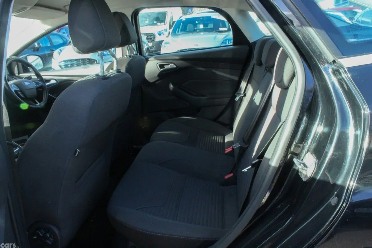 Ford Focus Saloon, Diesel, 2018, Black