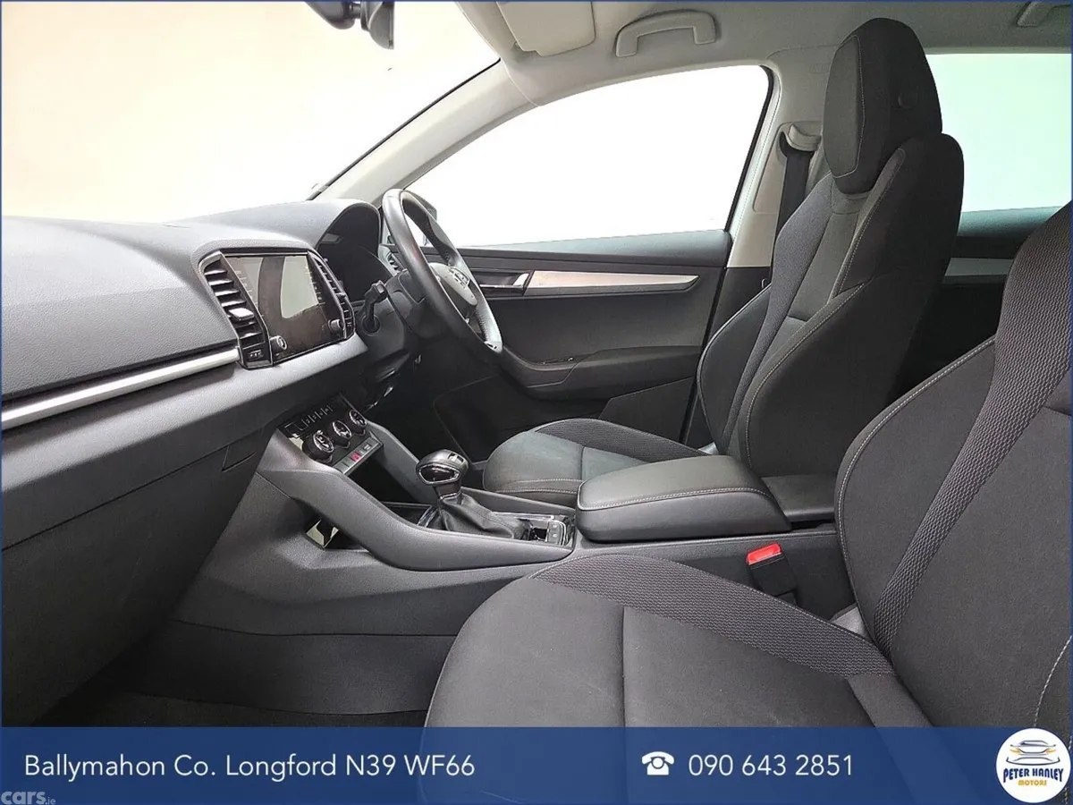 Skoda Karoq SUV, Diesel, 2023, Grey