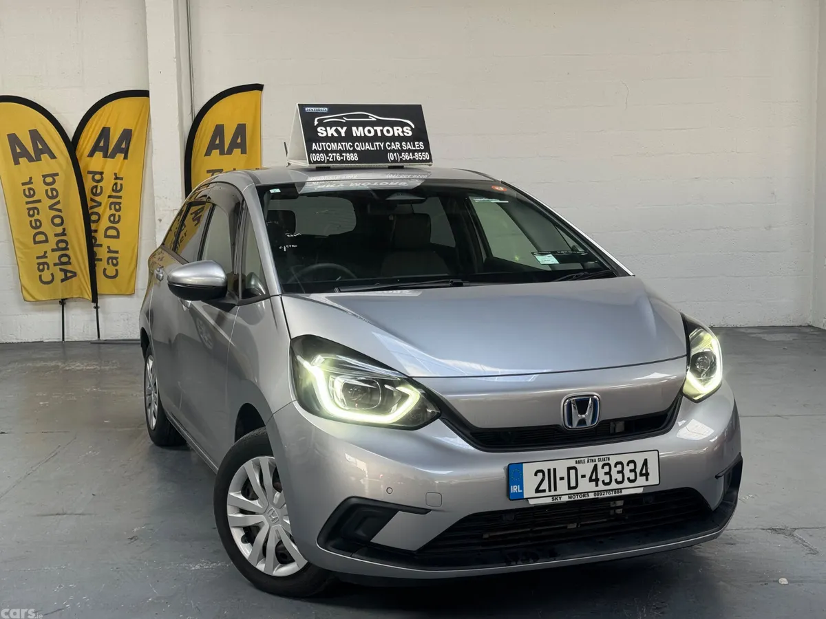 Honda Fit Hatchback, Petrol Hybrid, 2021, Silver