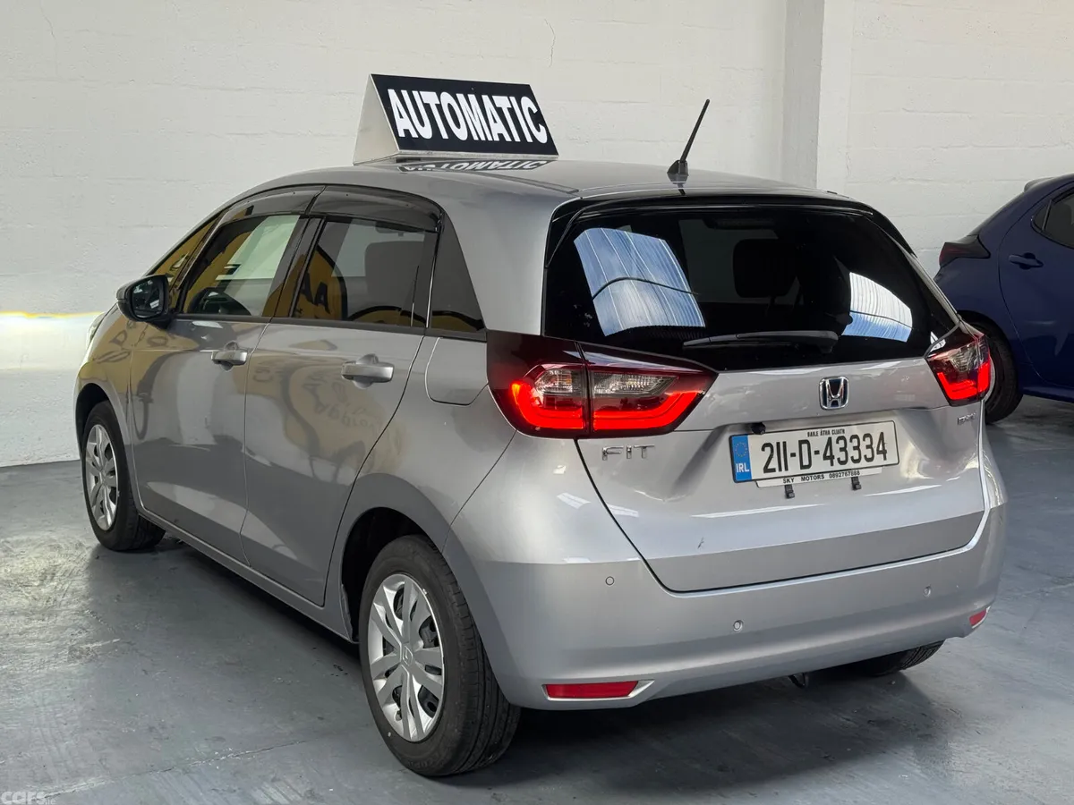 Honda Fit Hatchback, Petrol Hybrid, 2021, Silver