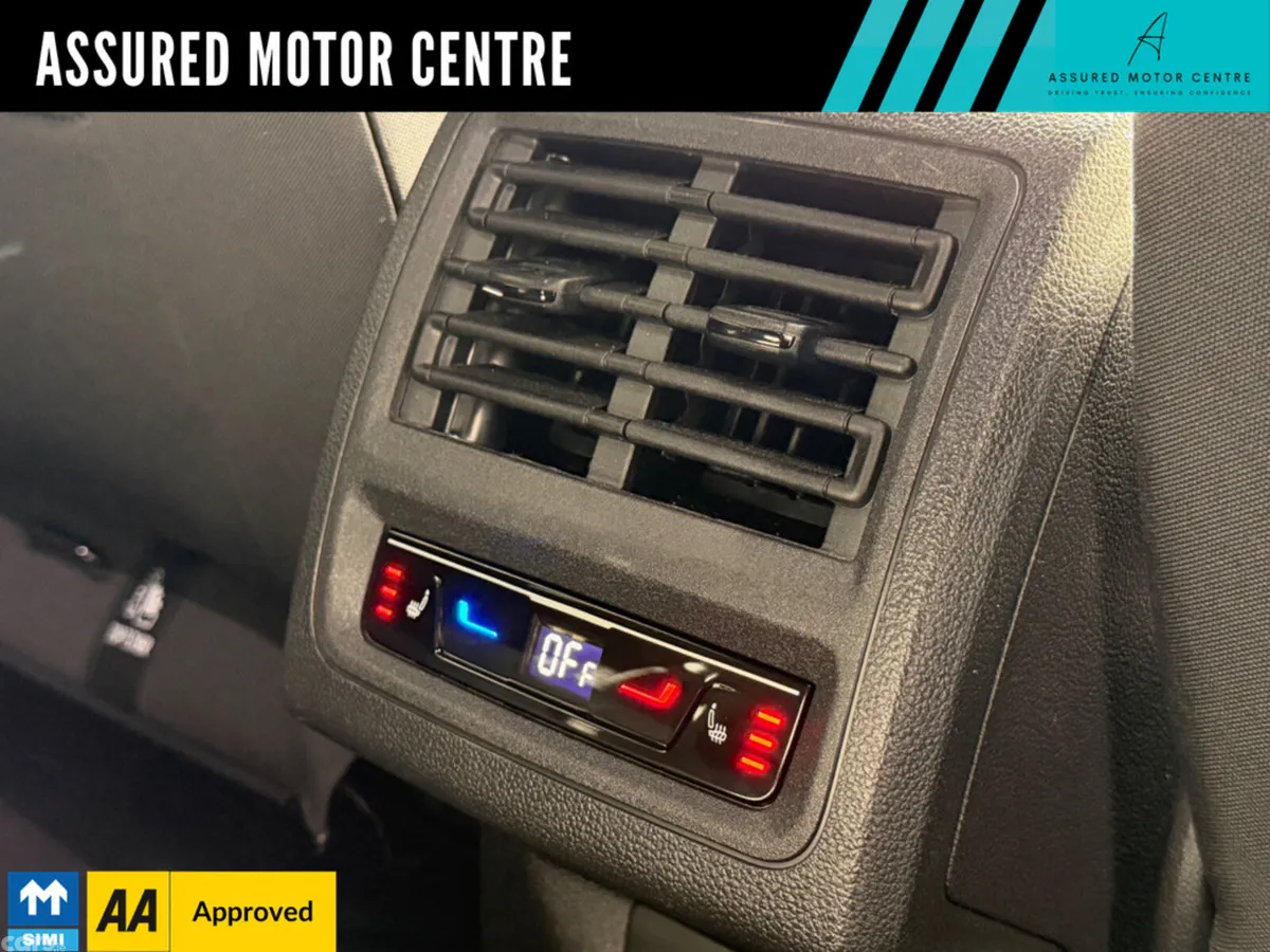 Volkswagen Golf Hatchback, Petrol Hybrid, 2023, Grey