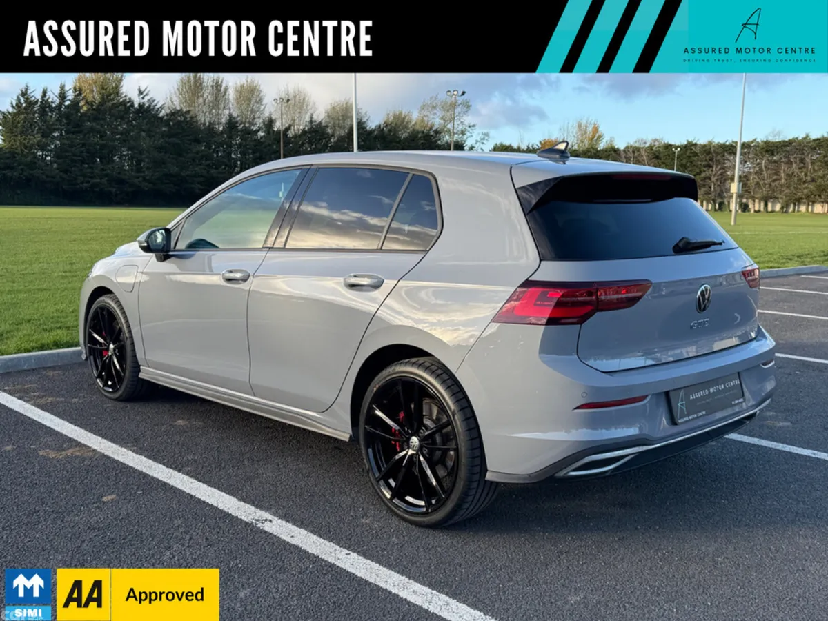 Volkswagen Golf Hatchback, Petrol Hybrid, 2023, Grey