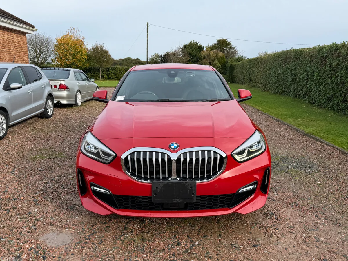 BMW 1-Series Hatchback, Diesel, 2020, Red