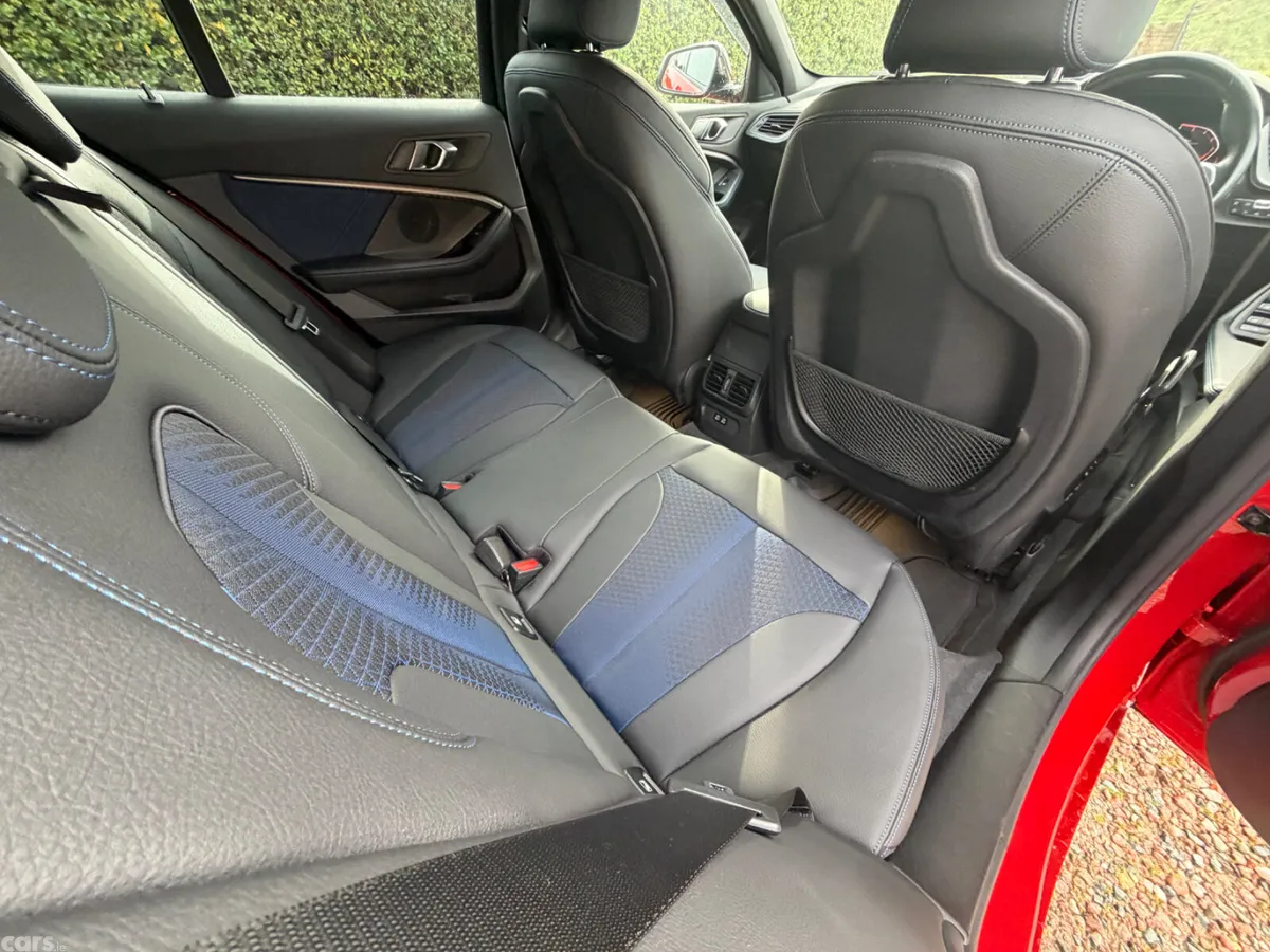 BMW 1-Series Hatchback, Diesel, 2020, Red