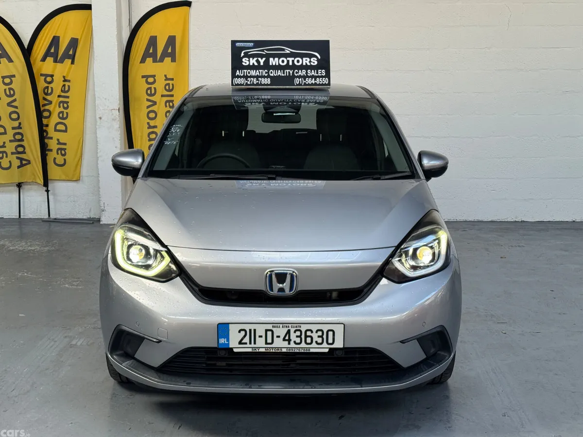 Honda Fit Hatchback, Petrol Hybrid, 2021, Silver
