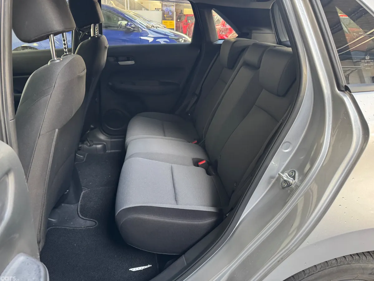 Honda Fit Hatchback, Petrol Hybrid, 2021, Silver