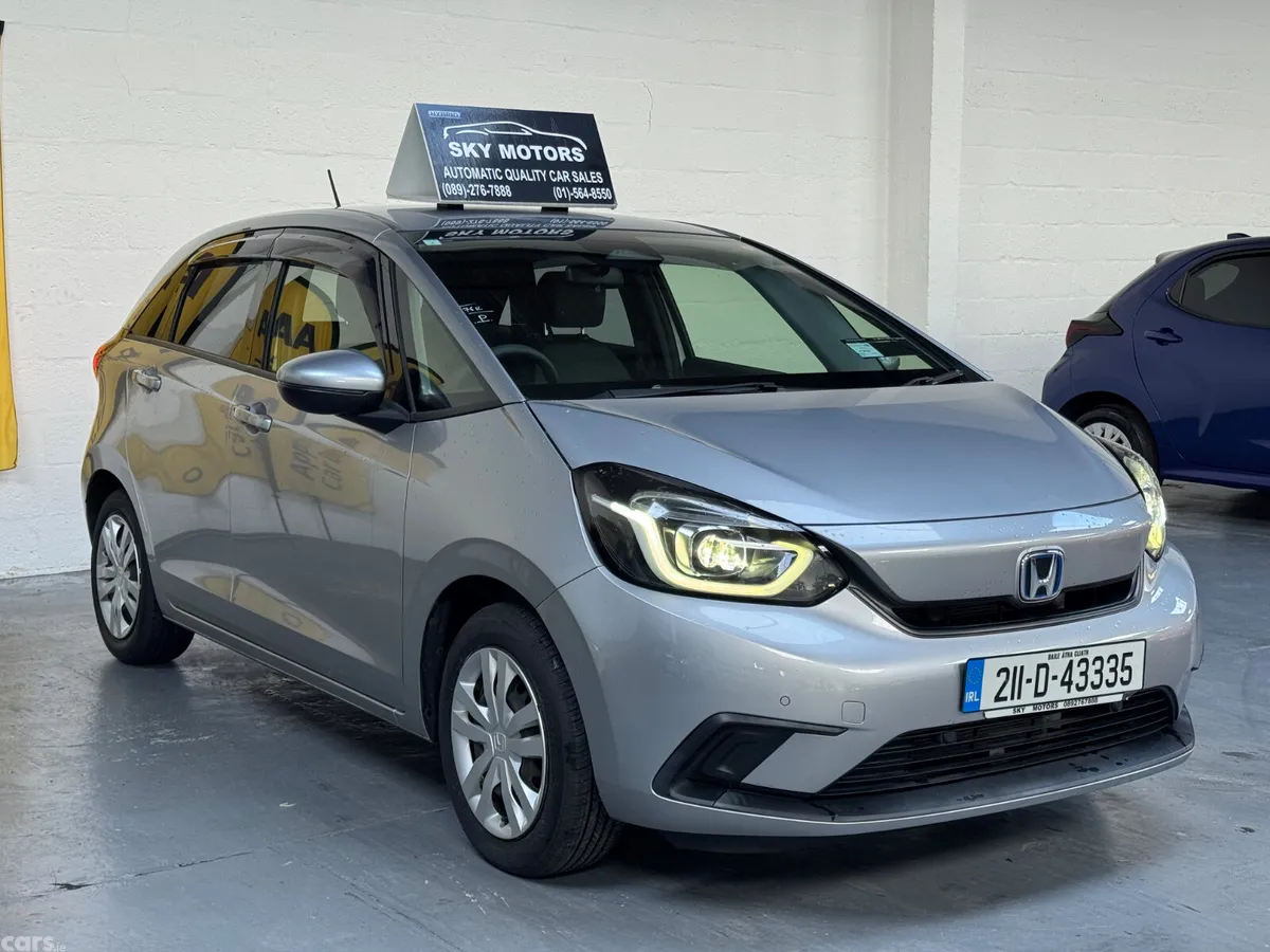 Honda Fit Hatchback, Petrol Hybrid, 2021, Silver