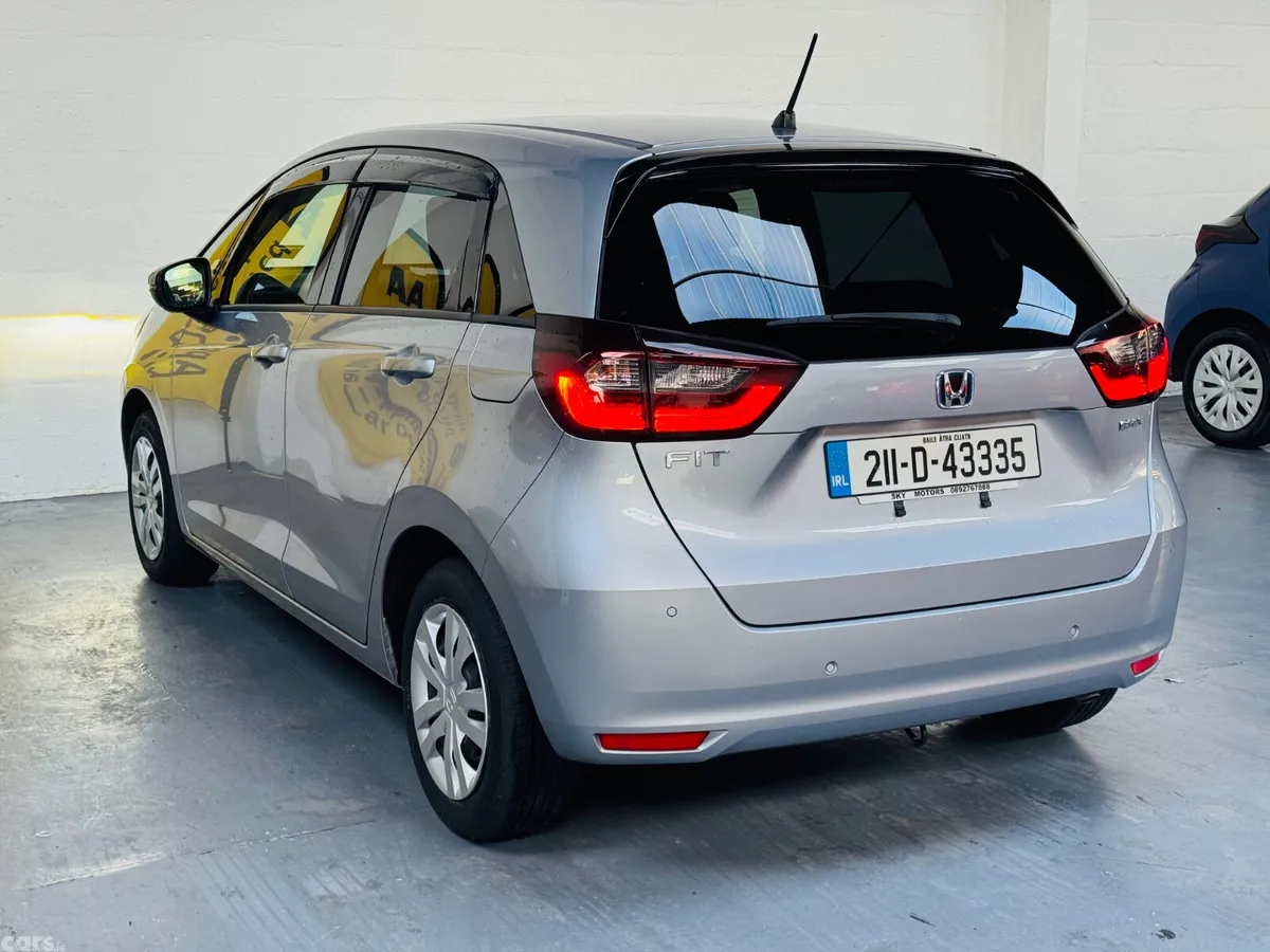 Honda Fit Hatchback, Petrol Hybrid, 2021, Silver
