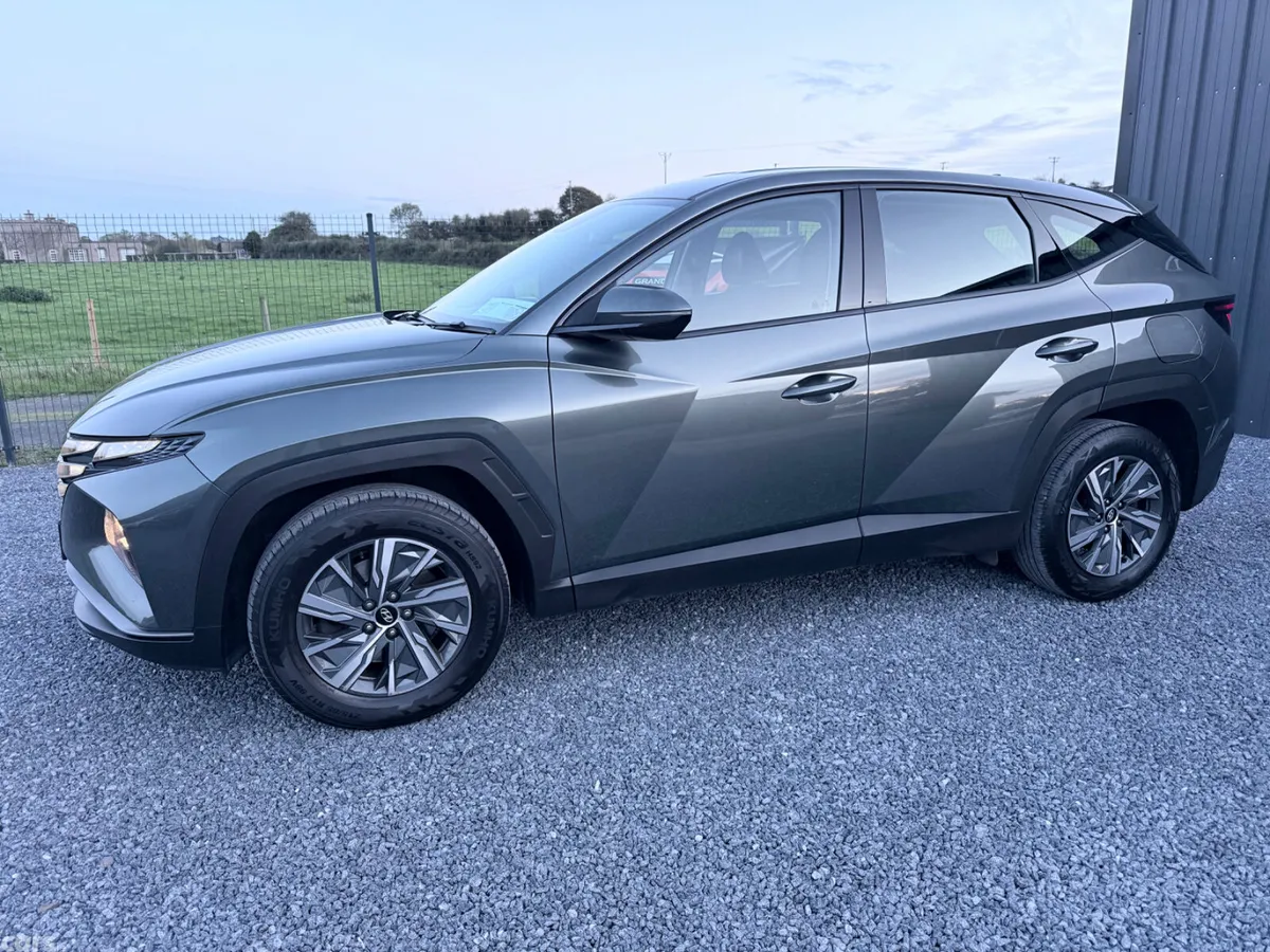 Hyundai Tucson SUV, Diesel, 2022, Grey