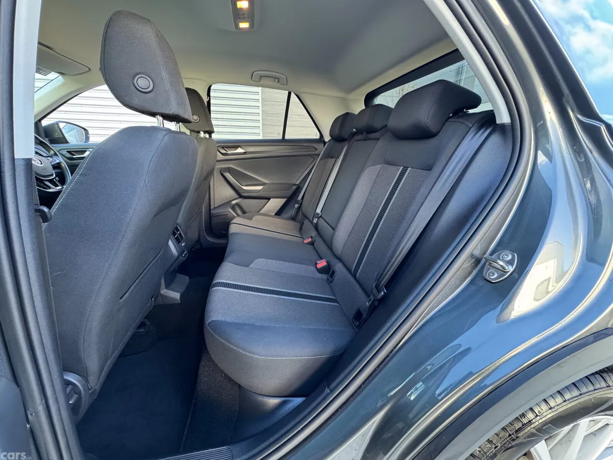 Volkswagen T-Roc SUV, Petrol, 2021, Grey