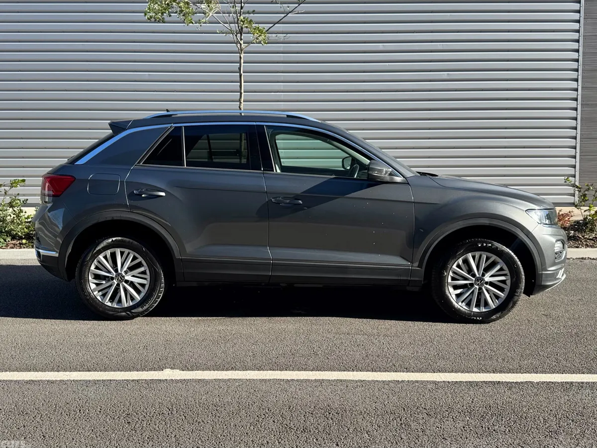 Volkswagen T-Roc SUV, Petrol, 2021, Grey