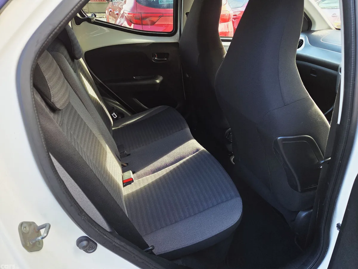 Toyota Aygo Hatchback, Petrol, 2020, White