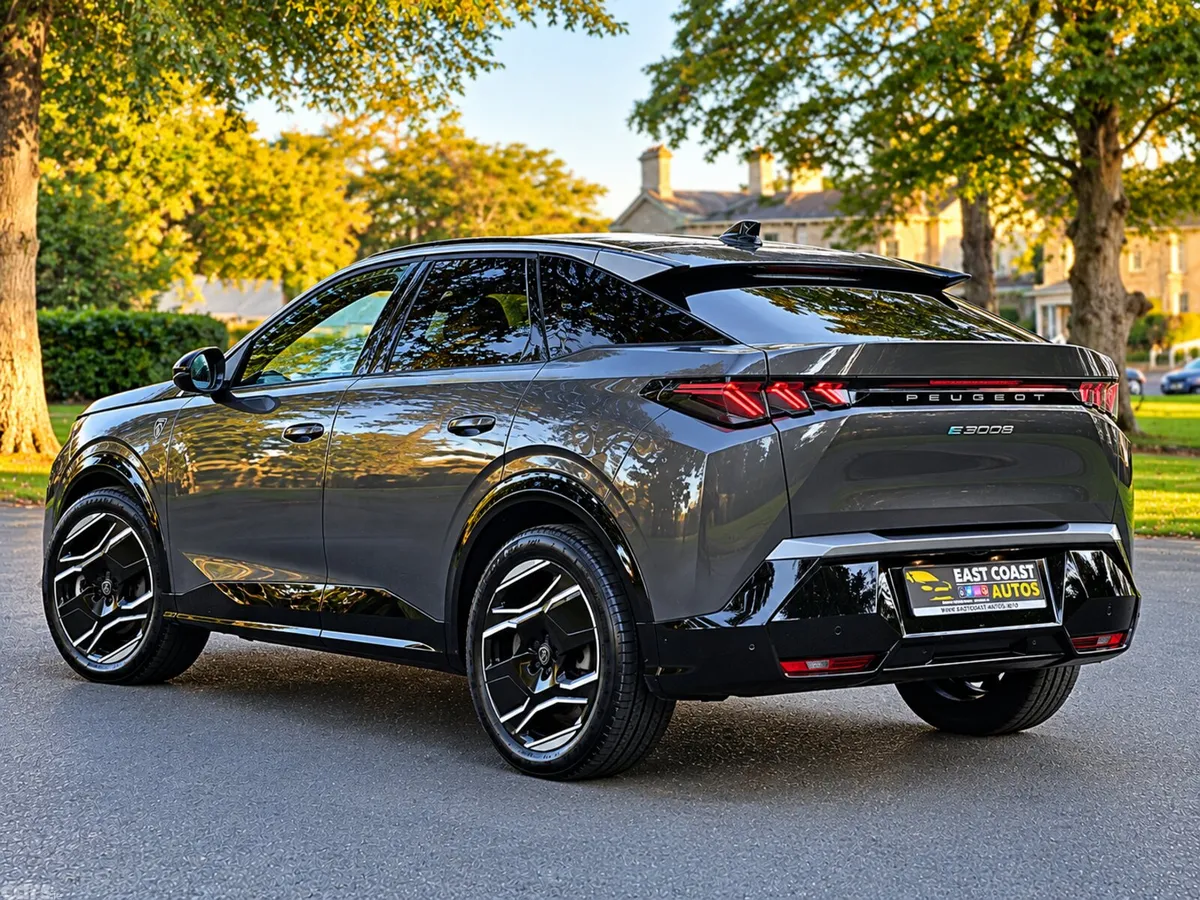 Peugeot 3008 SUV, Electric, 2024, Grey