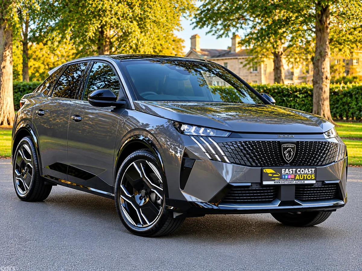 Peugeot 3008 SUV, Electric, 2024, Grey