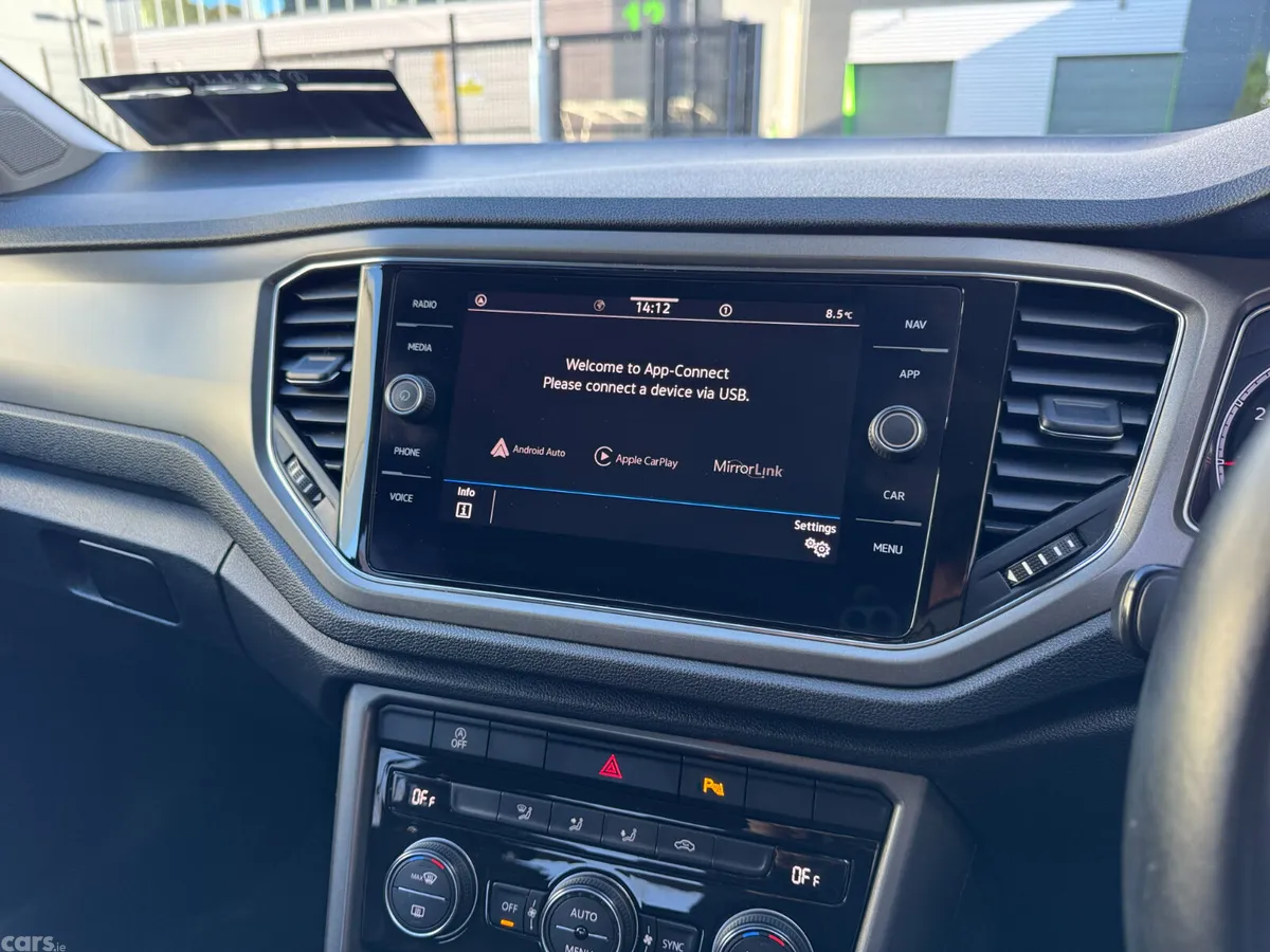 Volkswagen T-Roc SUV, Petrol, 2021, Grey