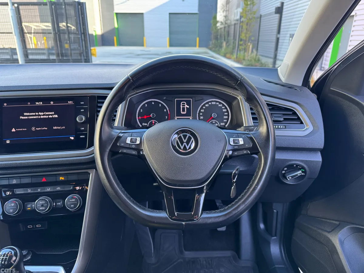 Volkswagen T-Roc SUV, Petrol, 2021, Grey