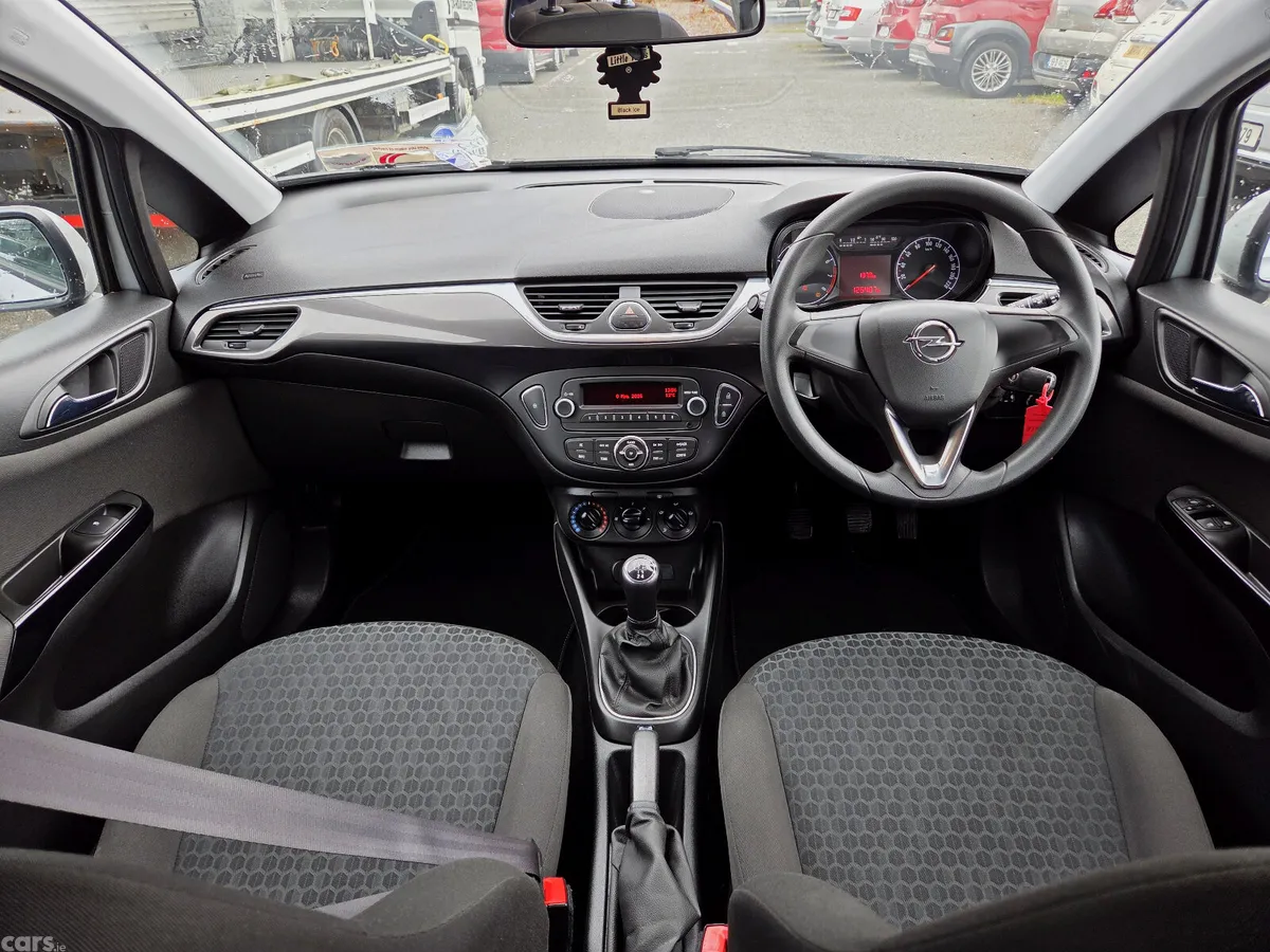 Opel Corsa Hatchback, Petrol, 2019, Grey
