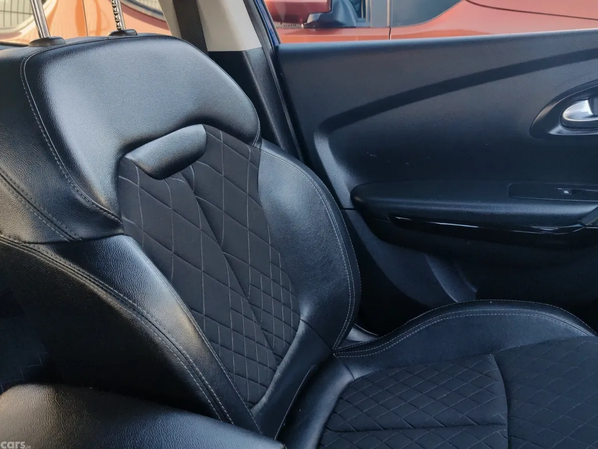 Renault Kadjar SUV, Diesel, 2021, Blue