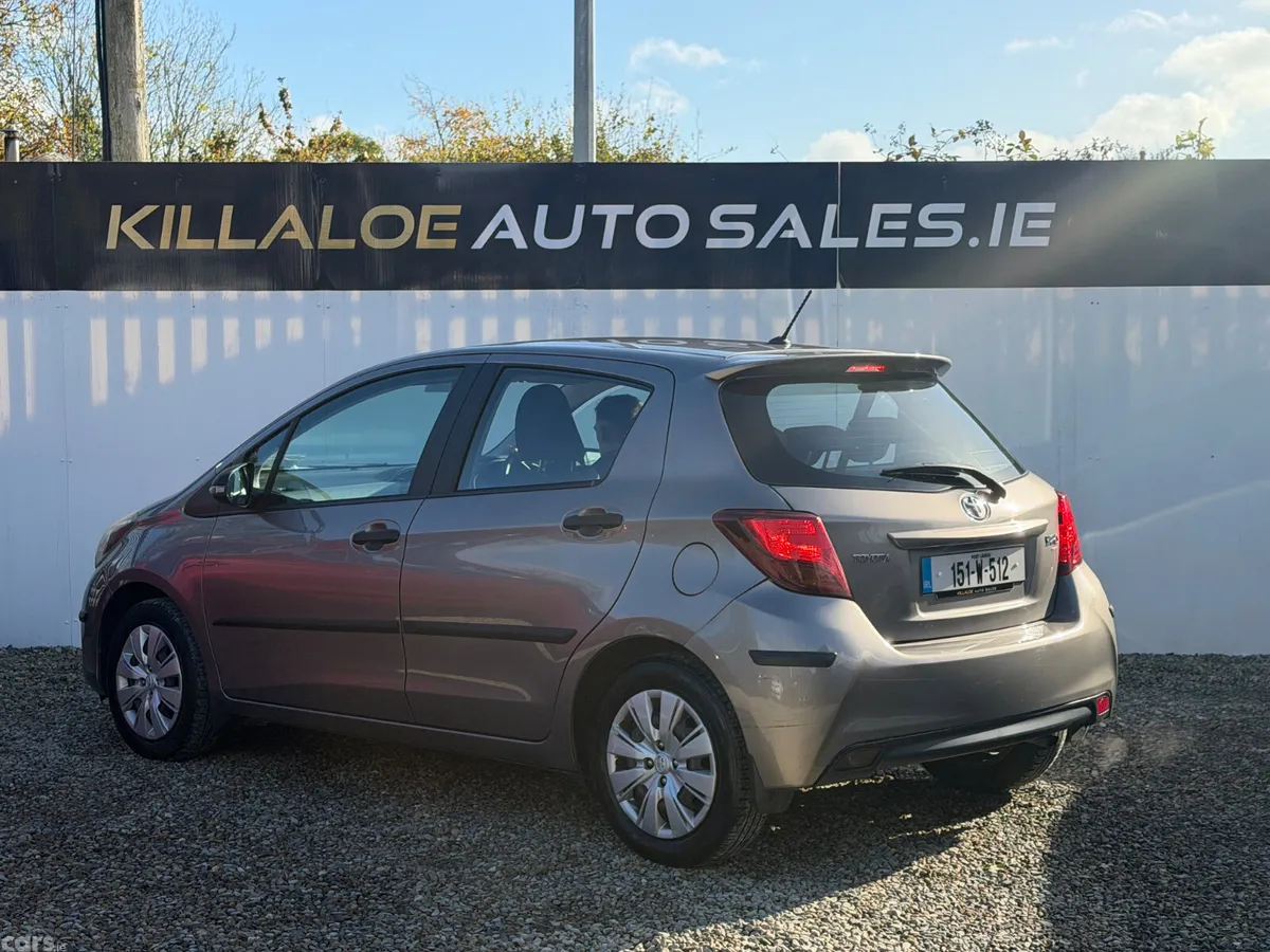 Toyota Yaris Hatchback, Petrol, 2015, Beige