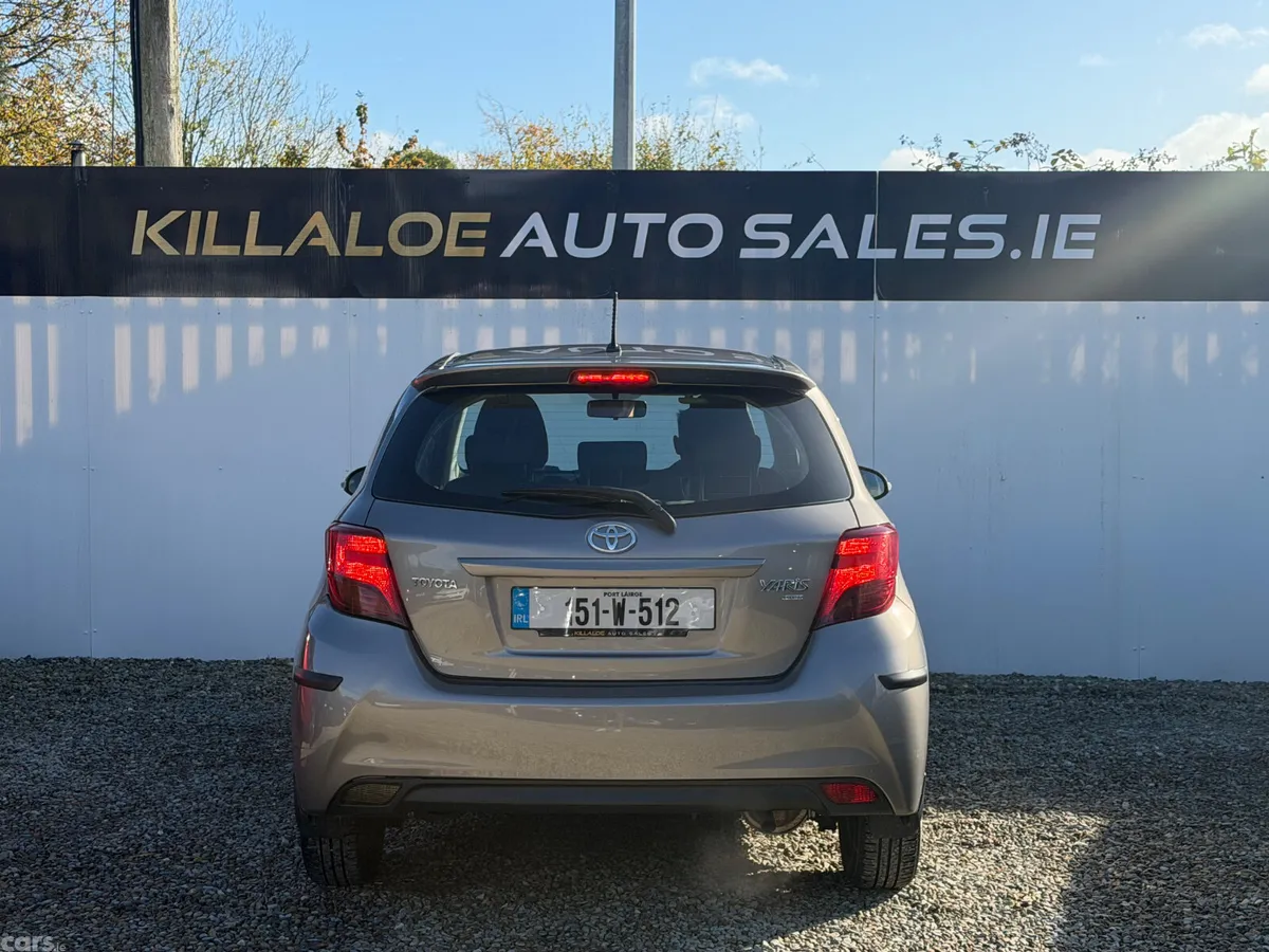 Toyota Yaris Hatchback, Petrol, 2015, Beige