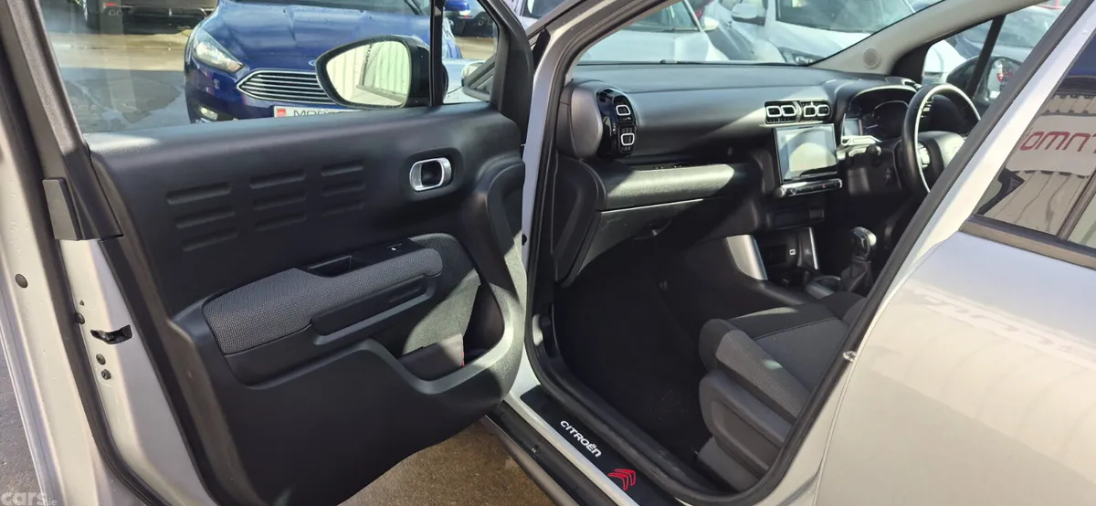 Citroen C3 Aircross Hatchback, Petrol, 2018, Silver
