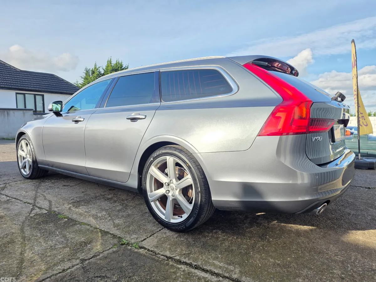 Volvo V90 Estate, Diesel, 2017, Grey