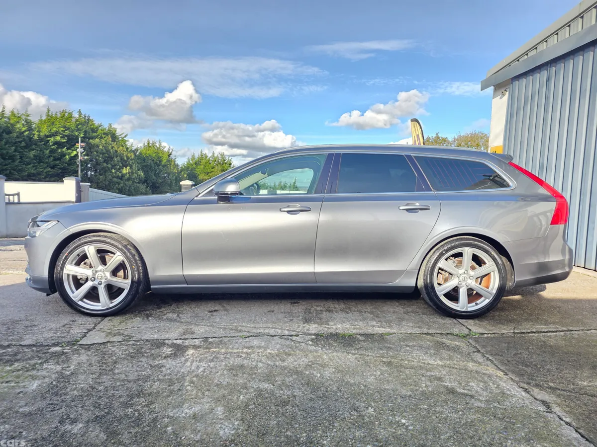 Volvo V90 Estate, Diesel, 2017, Grey